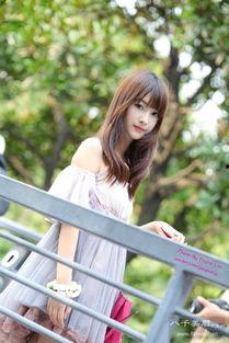 10后美女生活照,10后美女生活照中的时尚魅力